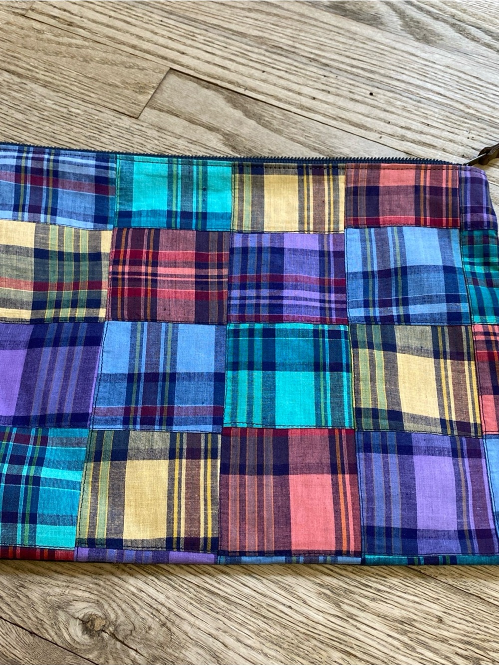 General Knot & Co. Westchester NY Made in USA Multicolor Plaid Men’s Zip Pouch